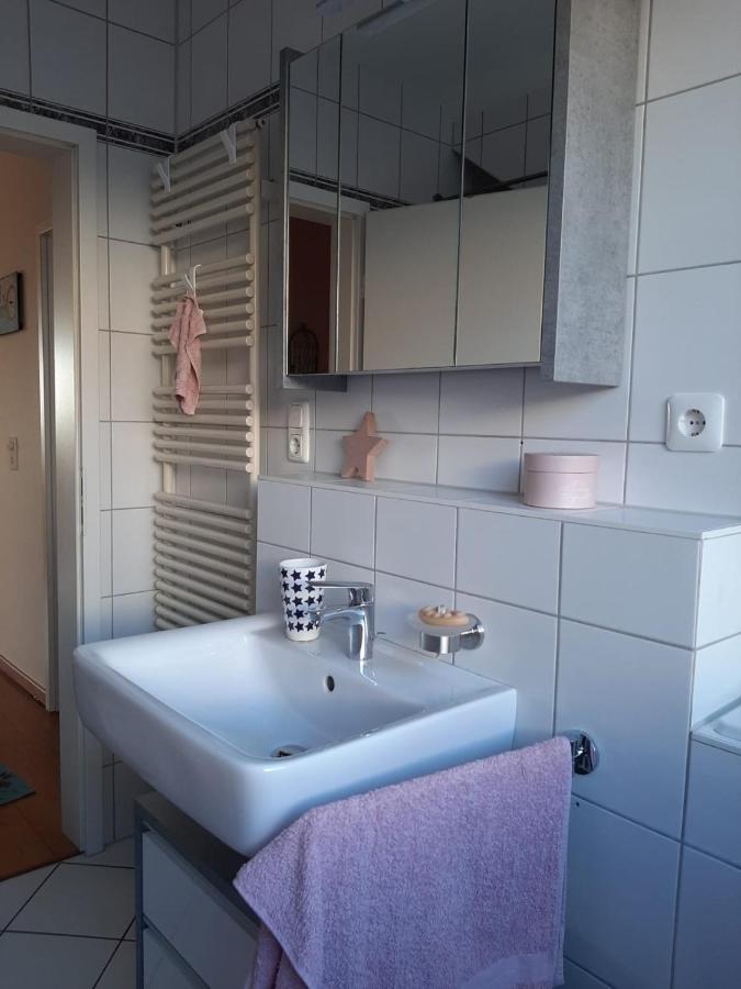 Appartamento Auszeit Rheingauer Rosengasse Johannisberg Esterno foto