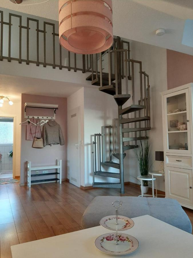 Appartamento Auszeit Rheingauer Rosengasse Johannisberg Esterno foto