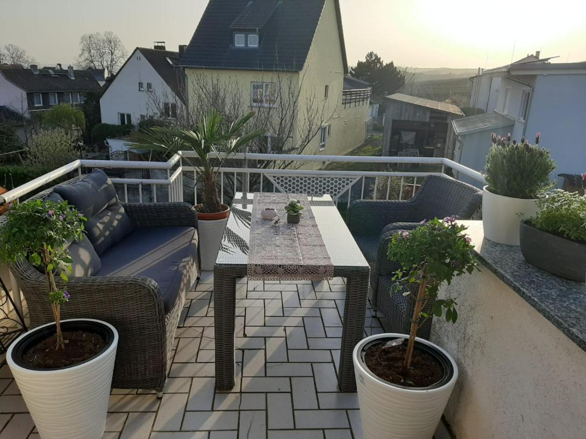 Appartamento Auszeit Rheingauer Rosengasse Johannisberg Esterno foto